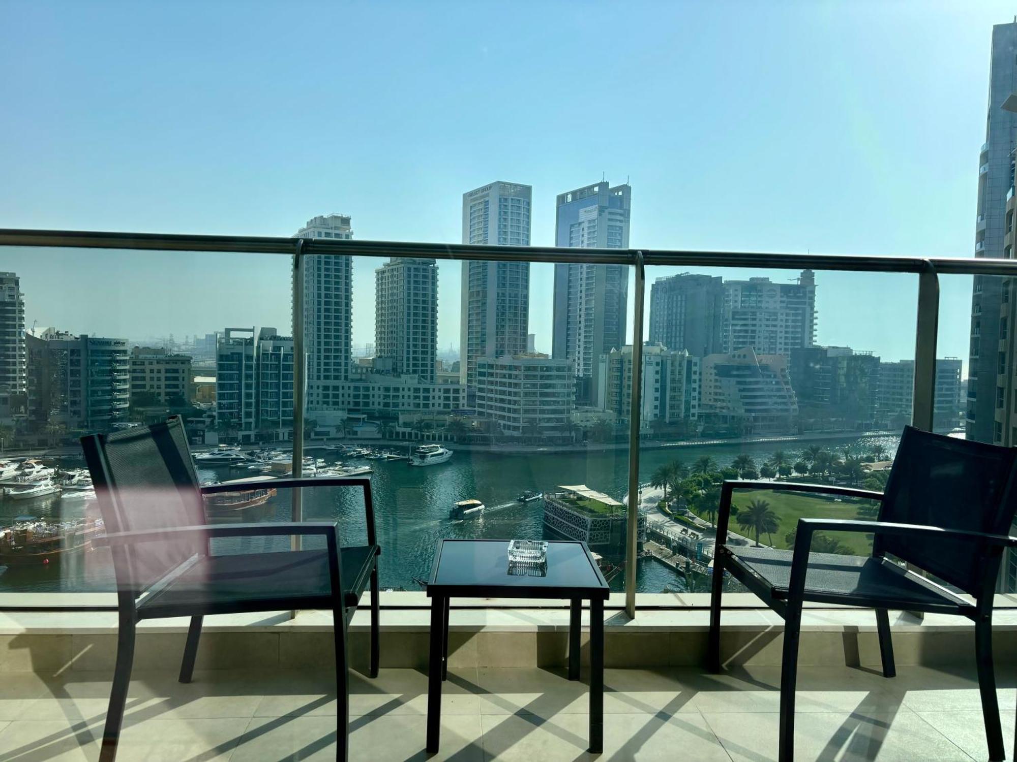 Sparkle Tower Panoramic Marina View 1br